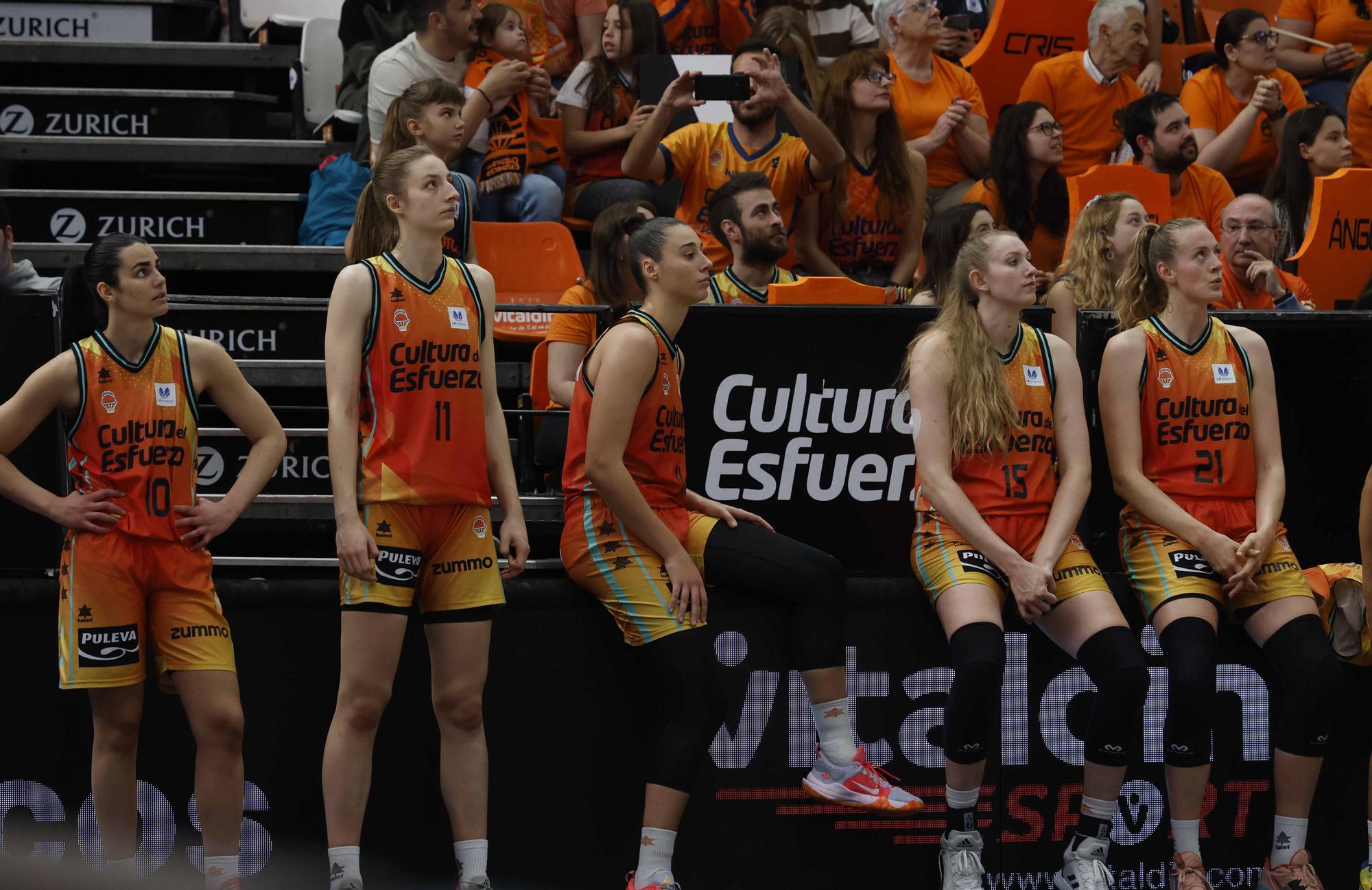 Valencia Basket - Perfumerías Avenida