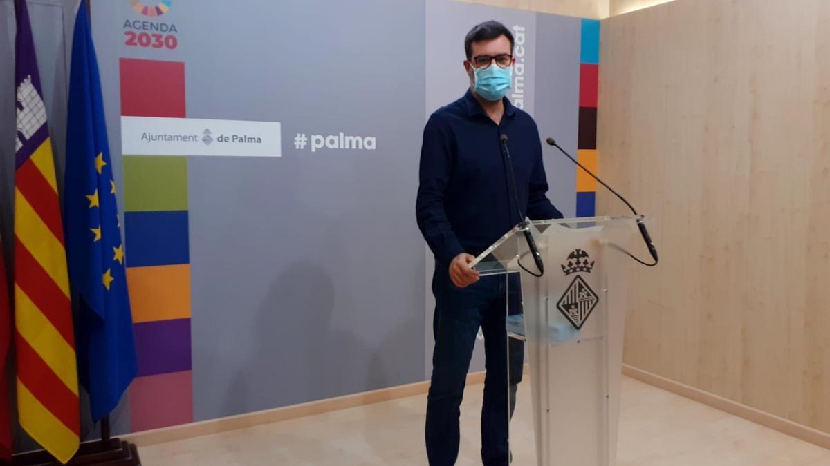 l regidor de Cultura y Bienestar Social, Antoni Noguera, durante una rueda de prensa.