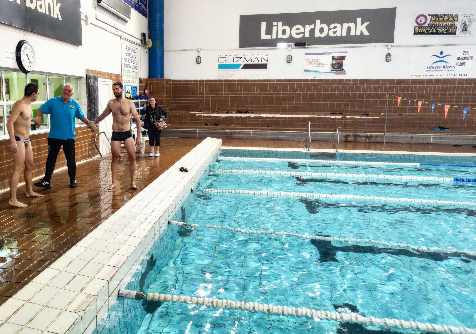 Cierre de la piscina Manuel Llaneza