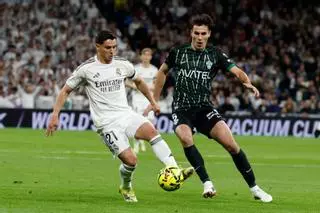 El amargo regreso, 23 años después, de un Redondo al Bernabéu