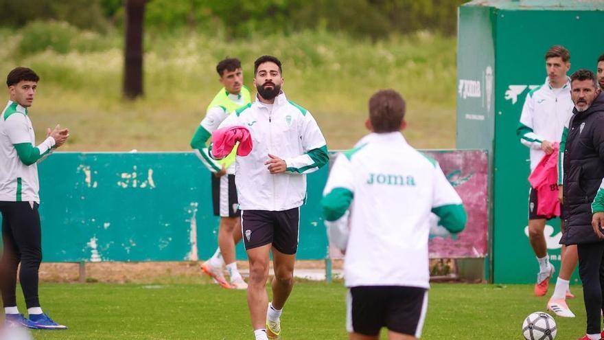 Así podrían salir el Córdoba CF y el Real Zaragoza: las posibles alineaciones para el duelo de la 'Jornada Retro'