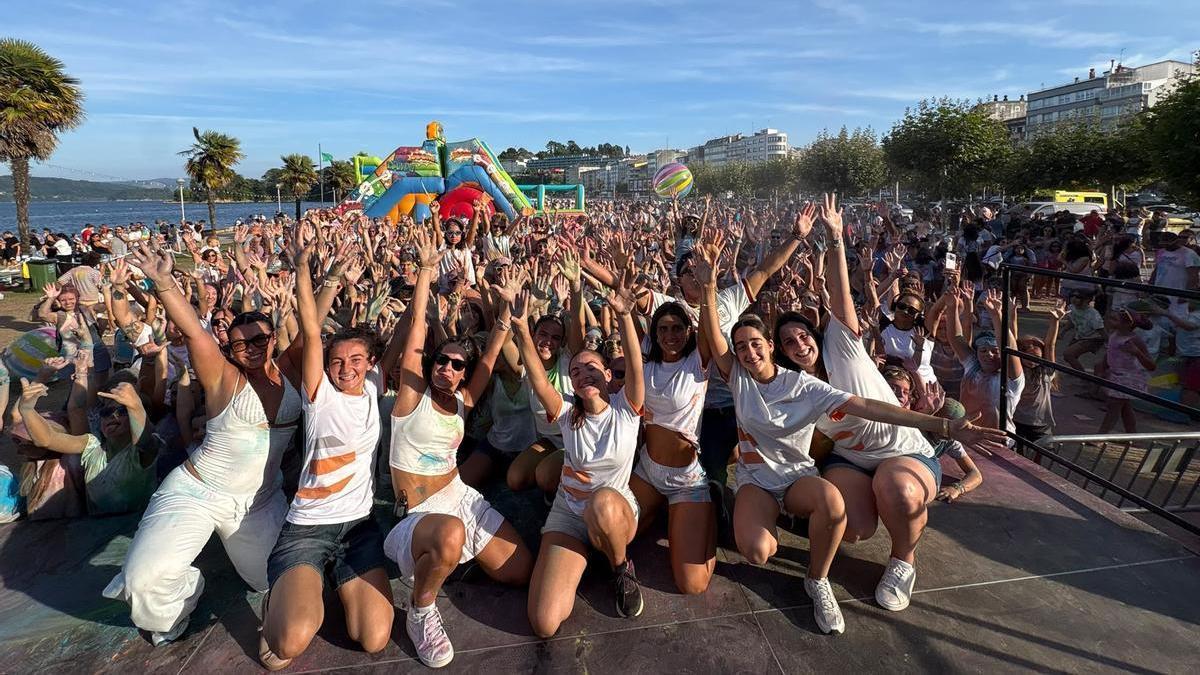 Celebración de la Festa Holi este lunes en Sada.