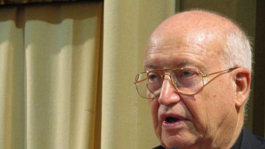 Fallece Arturo Llin Cháfer, canónigo emérito de la Catedral de València