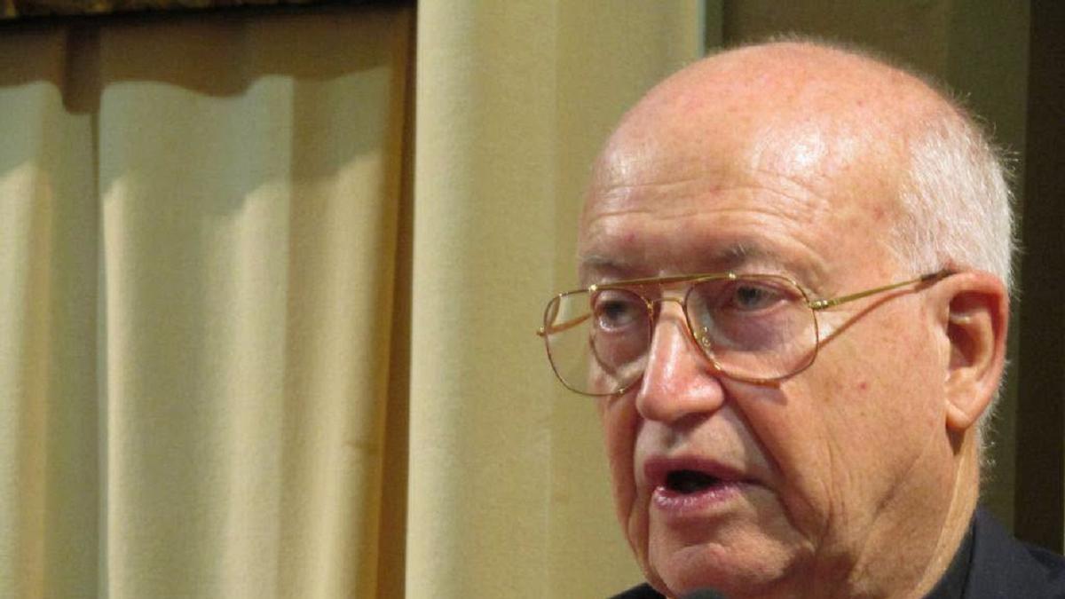 Fallece Arturo Llin Cháfer, canónigo emérito de la Catedral de València