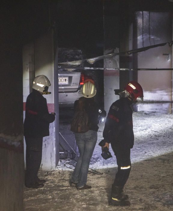 Incendio en un garaje en Castelló