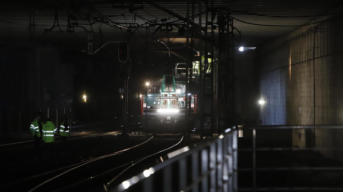 El estudio impulsado por el ministerio prestará especial atención al túnel ferroviario de Goya, que conecta Miraflores con Delicias