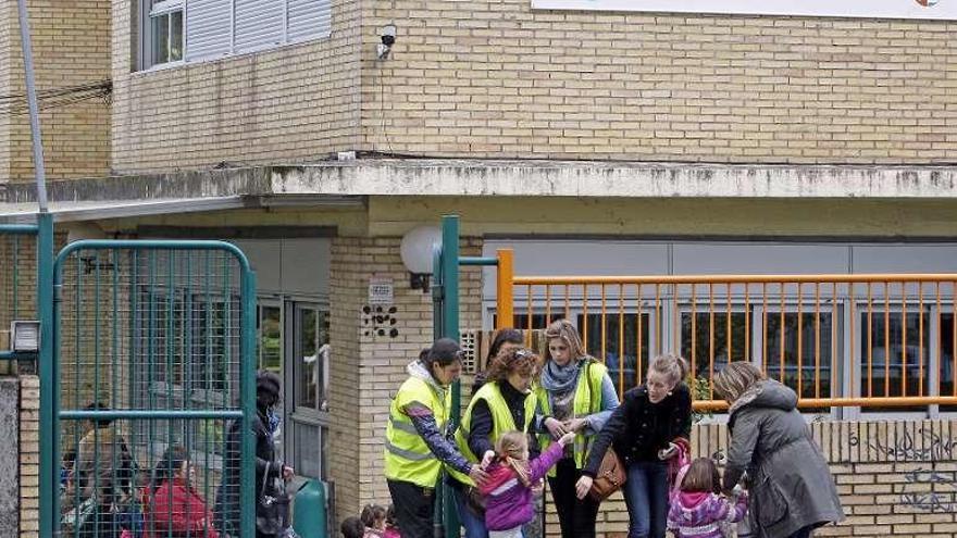 Uno de los colegios de Vigo que contará con refuerzo. // Marta G.Brea