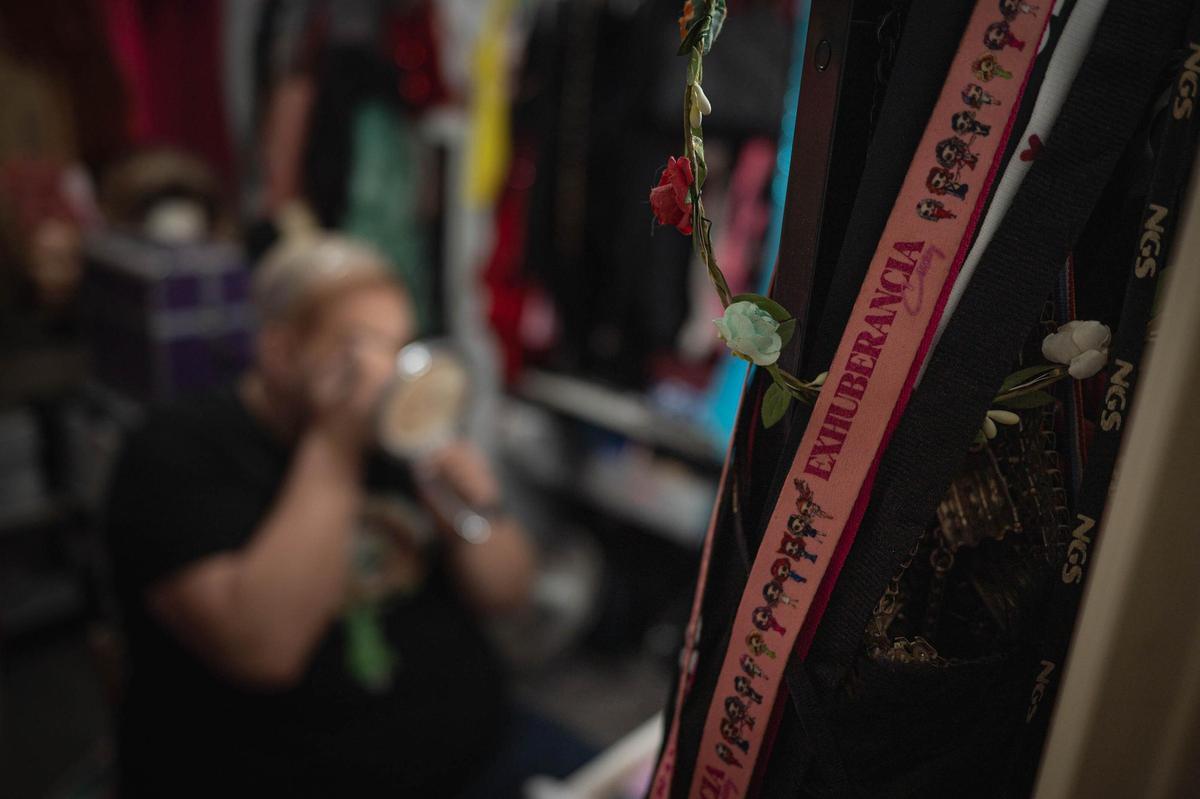 Así se prepara un drag de Carnaval: Exhuberancia Carey