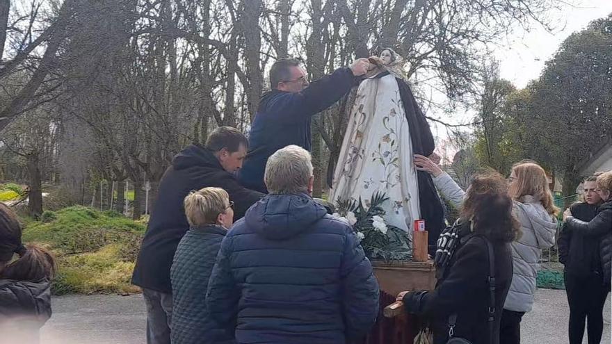 GALERÍA | Procesión del Domingo de Resurrección en pueblos de La Guareña