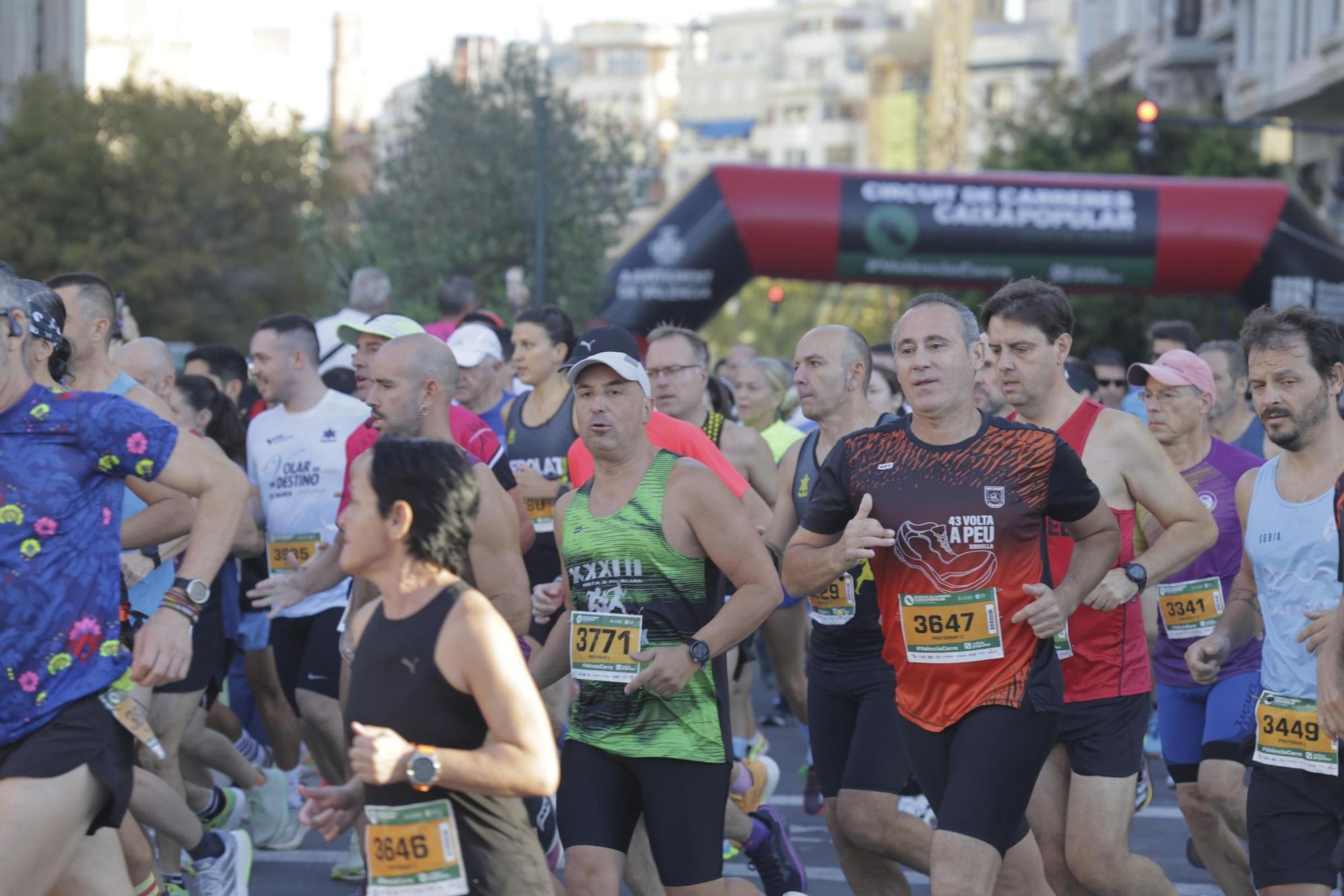Asi ha sido la Volta a Peu de les Falles en València