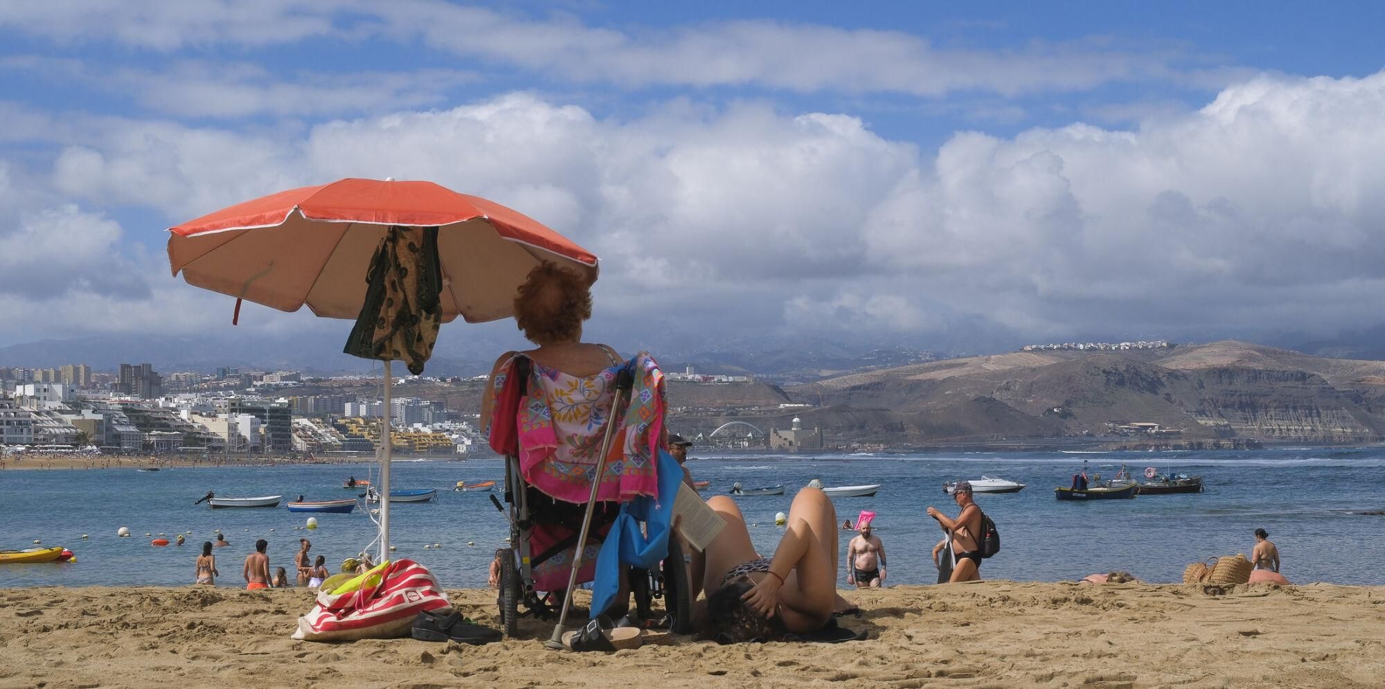 Tiempo con nubes en Las Palmas de Gran Canaria (27/08/25)