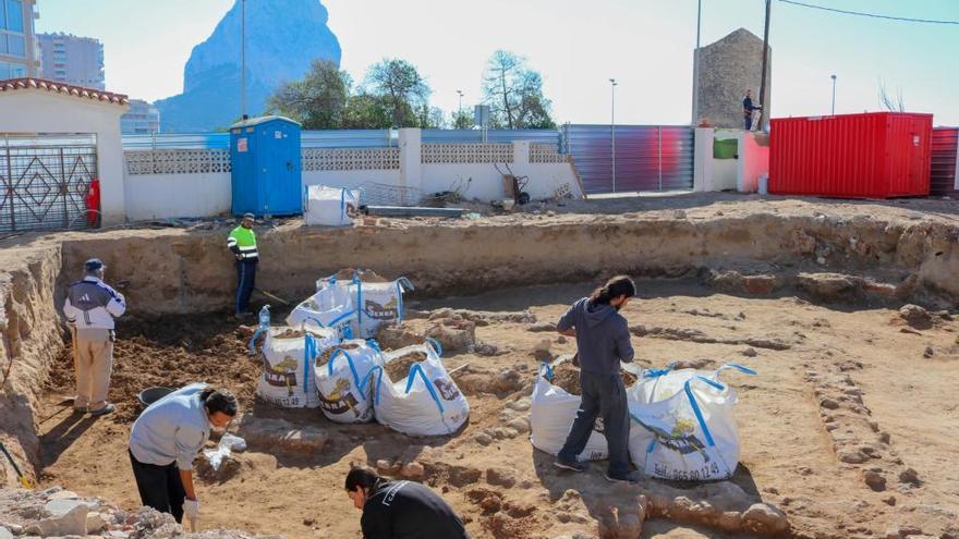 Hallan nuevas estructuras romanas del «vicus» de Banys de la Reina de Calp