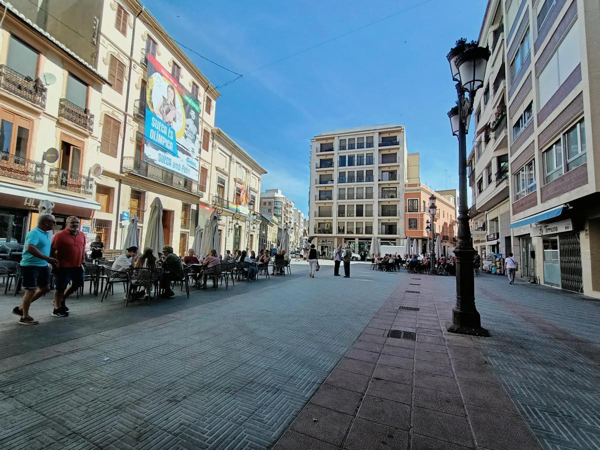 Una imagen de la Plaça de l'Ajuntament de Sueca.