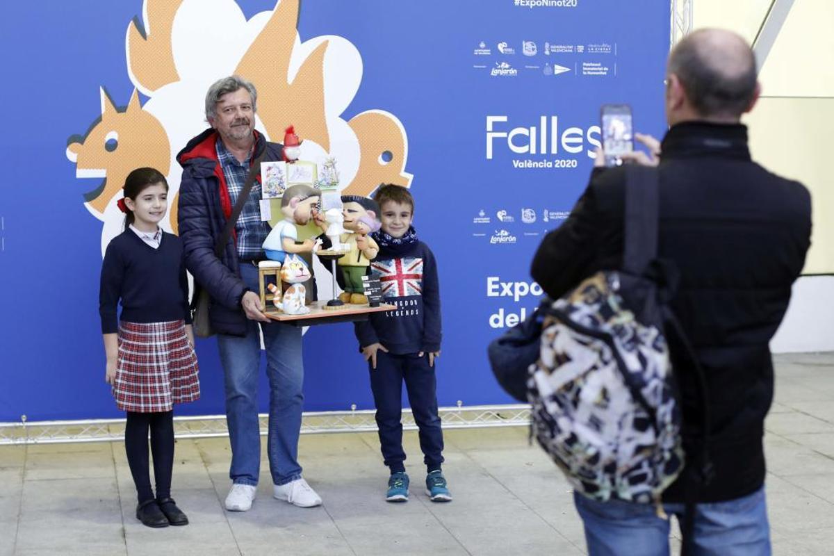 Primera jornada de entrega de ninots de las Fallas 2020