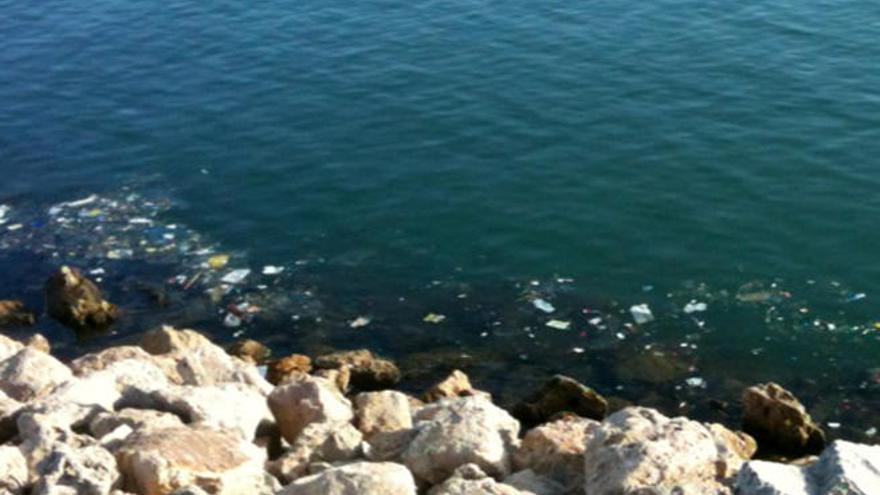 Retiran más de 15 toneladas de residuos de la costa de Baleares en junio