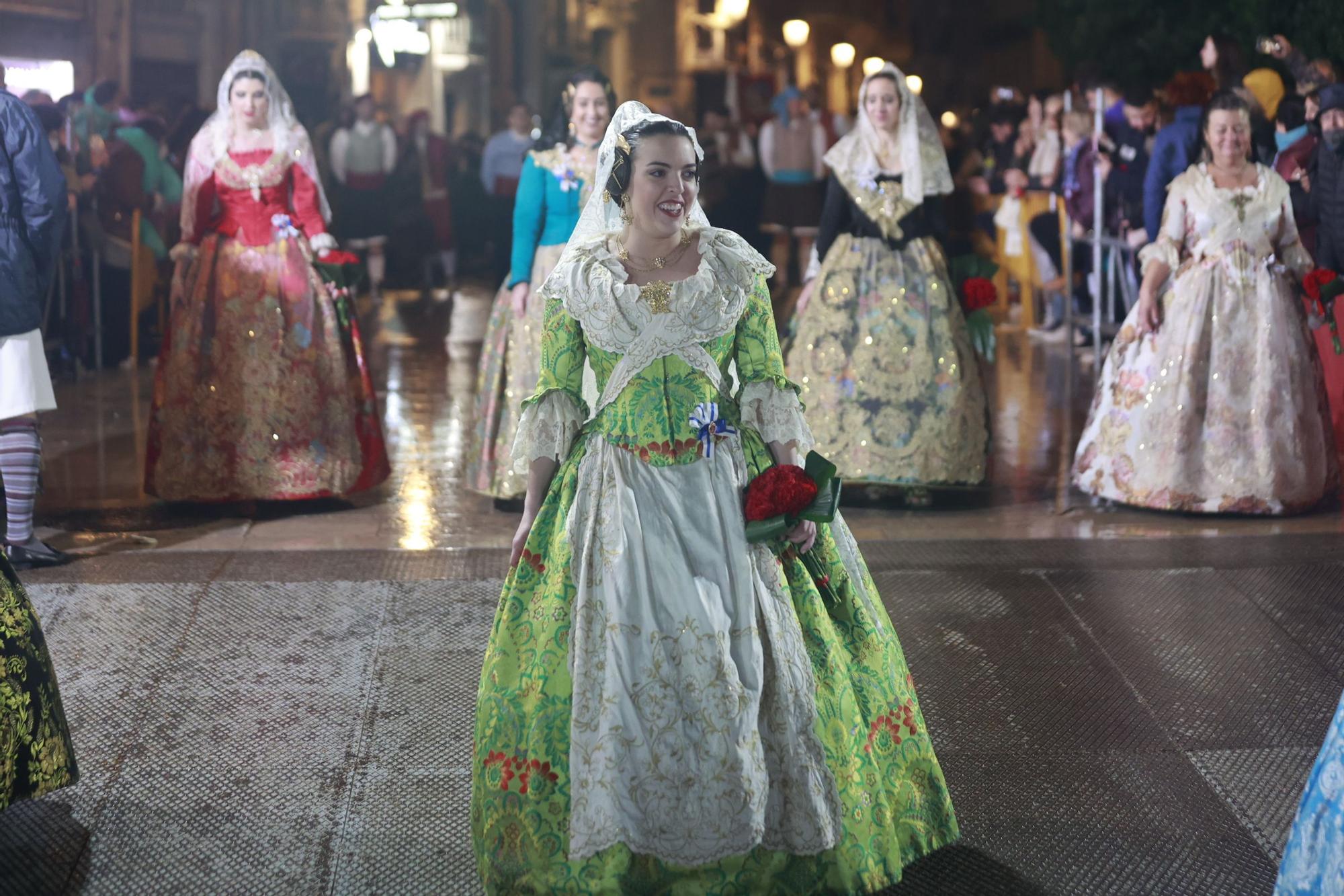 Búscate en la Ofrenda por la calle Quart (entre 22.00 y 23.00 horas)