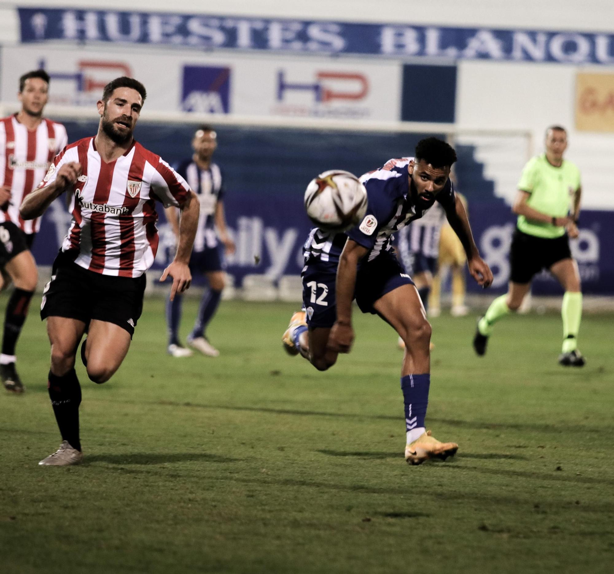 El supercampeón sufre en Alcoy (Alcoyano 1 - Athletic 2)