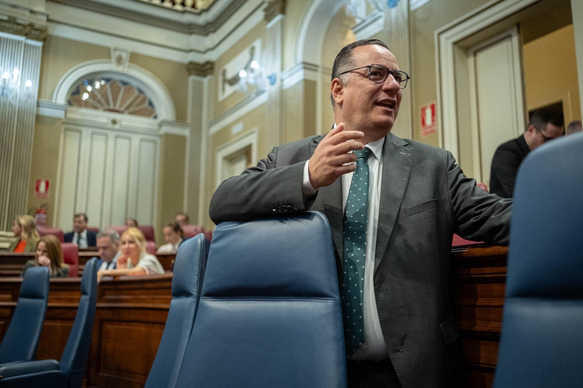 Pleno del Parlamento de Canarias.