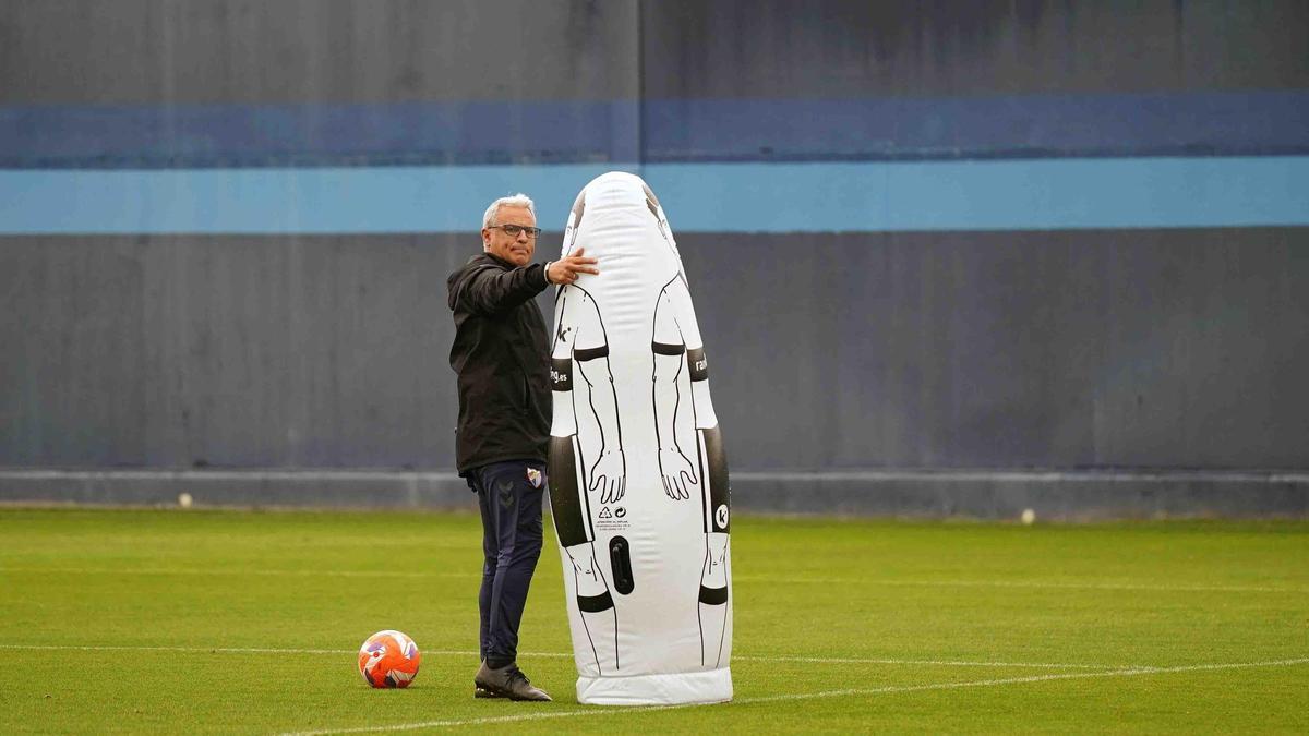 Sergio Pellicer, durante un entrenamiento en el Anexo