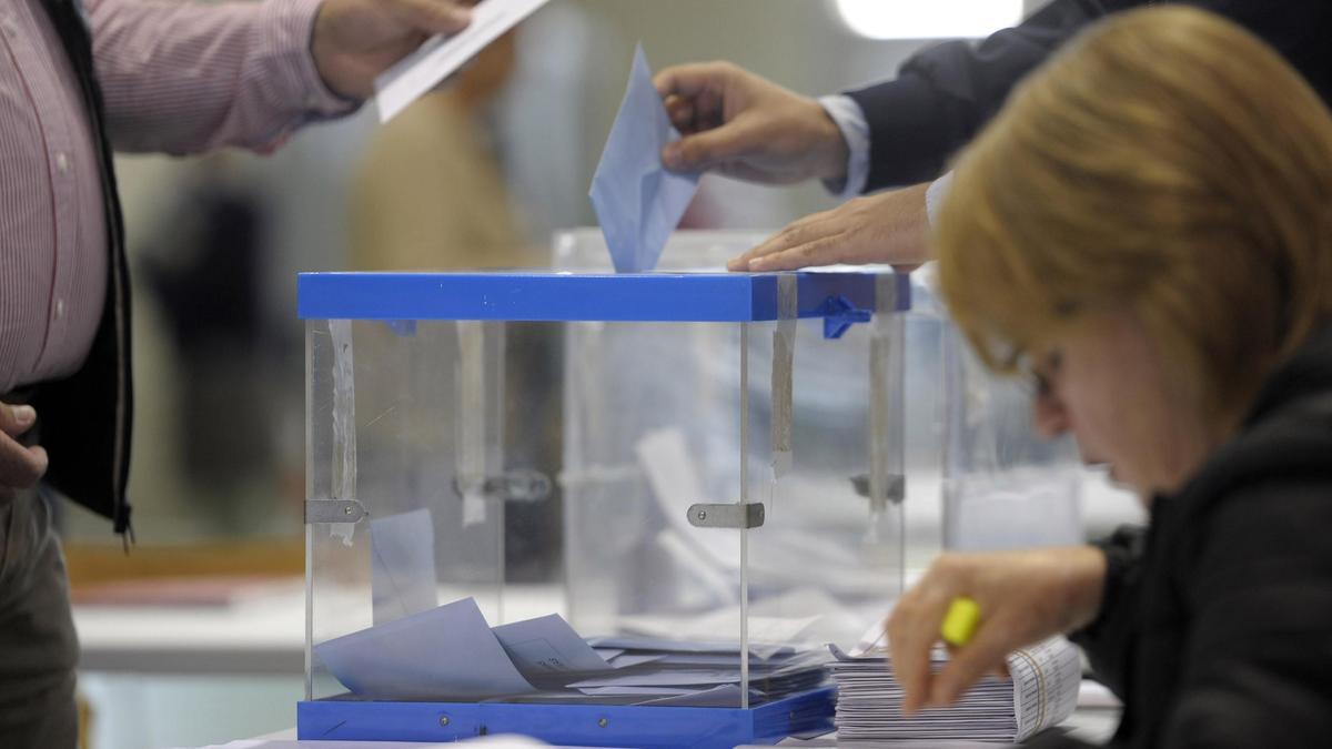Urna en las pasadas elecciones municipales