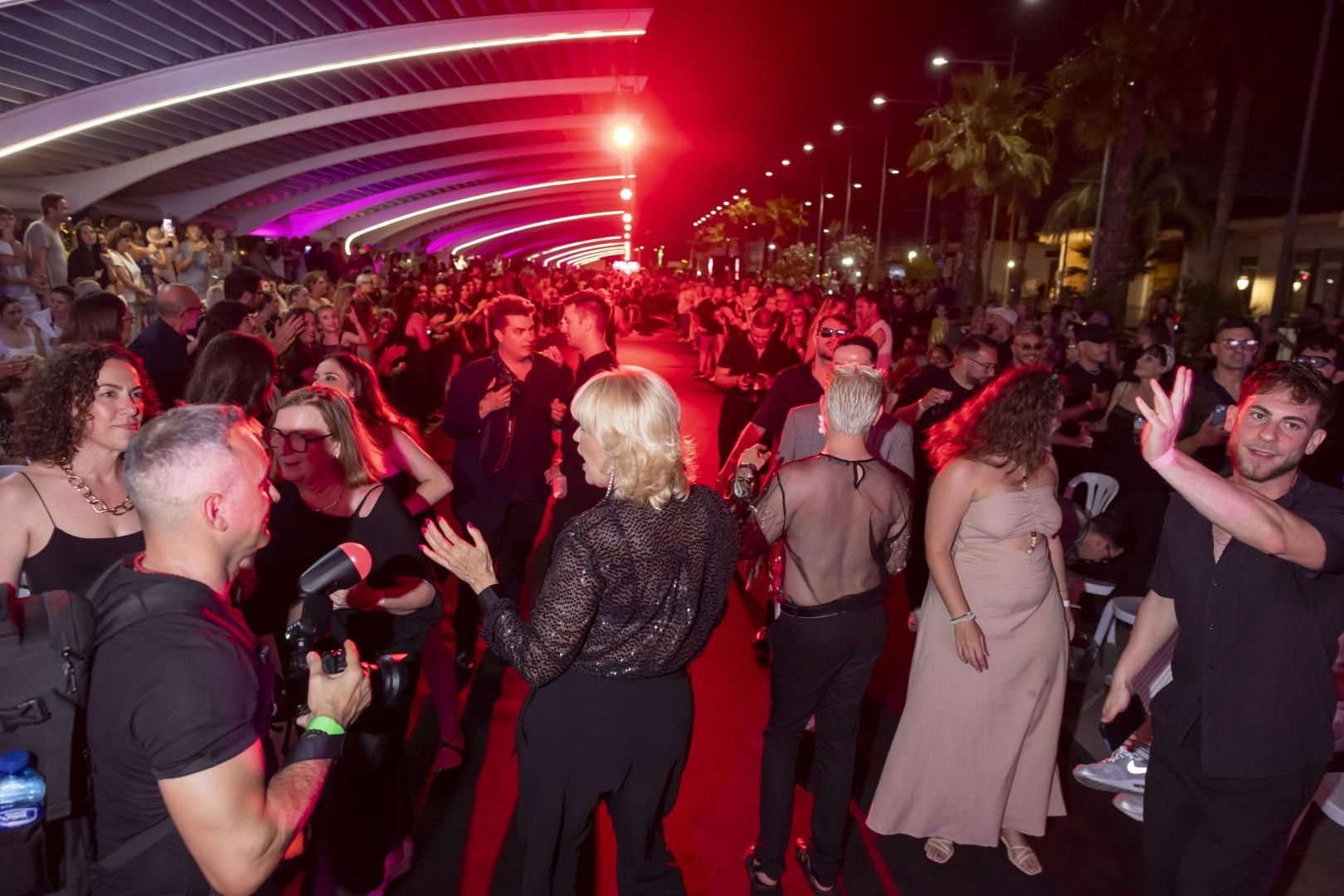 Torrevieja Weekend, espectáculo y moda en el corazón de Torrevieja, de la mano de Eduardo _Navarrete