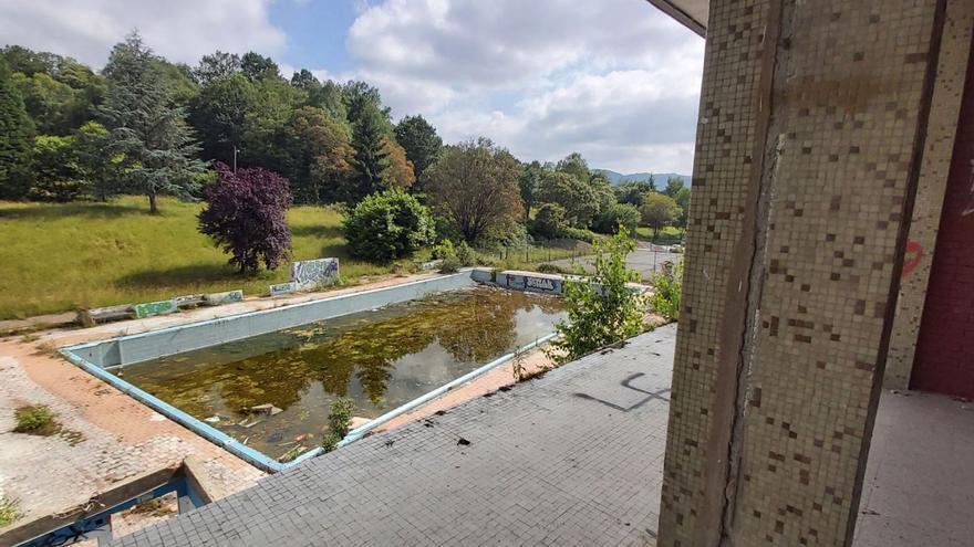 Los vecinos piden reparar las piscinas de Pénjamo con fondos del nuevo remanente