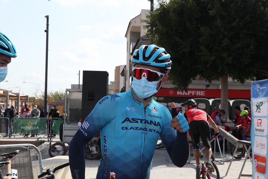 Así ha sido la salida de la Vuelta a Murcia en Fortuna