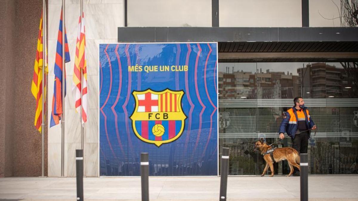 Registro en las oficinas del Barcelona del Camp Nou el 1 de marzo de 2021.