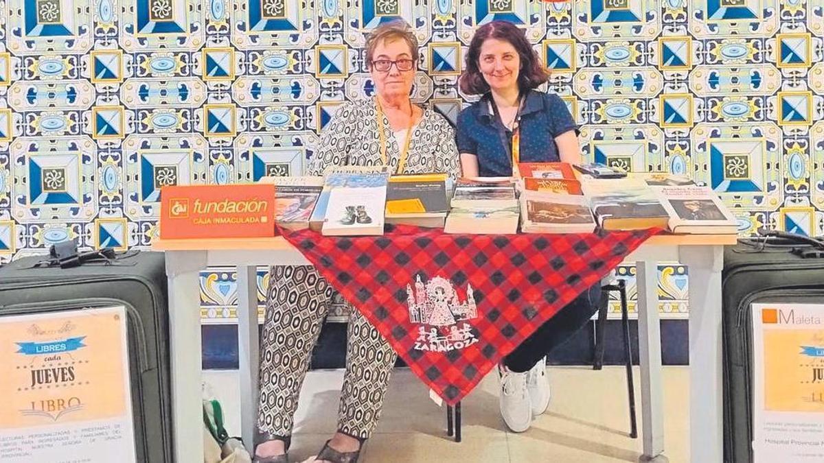 Voluntarias del Proyecto cada jueves un Libro en el Hospital Ntra. Sra. de Gracia.