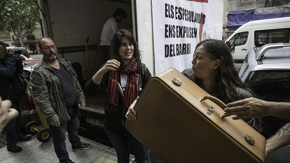 Desahucio protesta en el Poblenou organizado por la FAVB