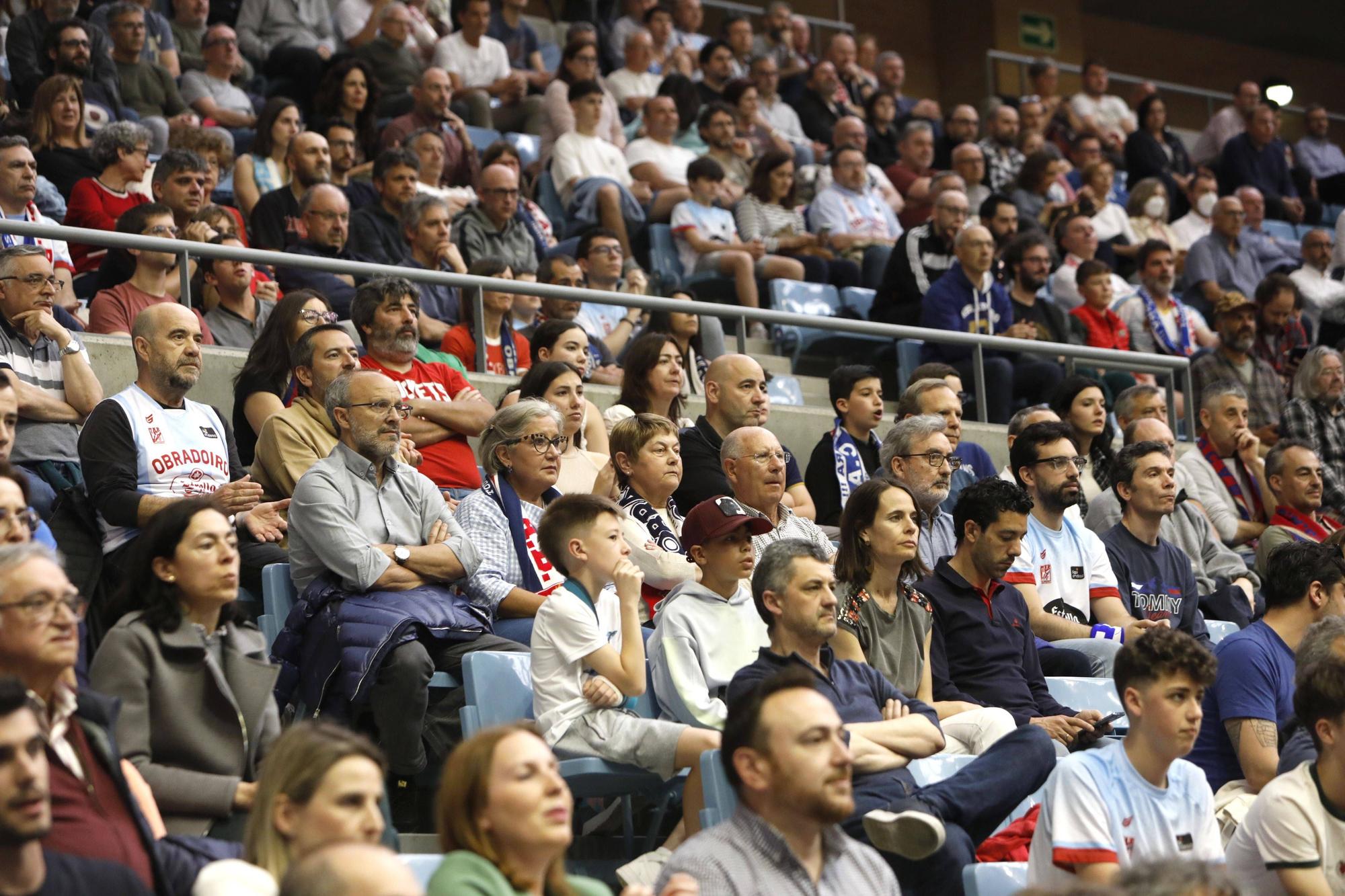 Monbus Obradoiro vs Covirán Granada: búscate en la grada