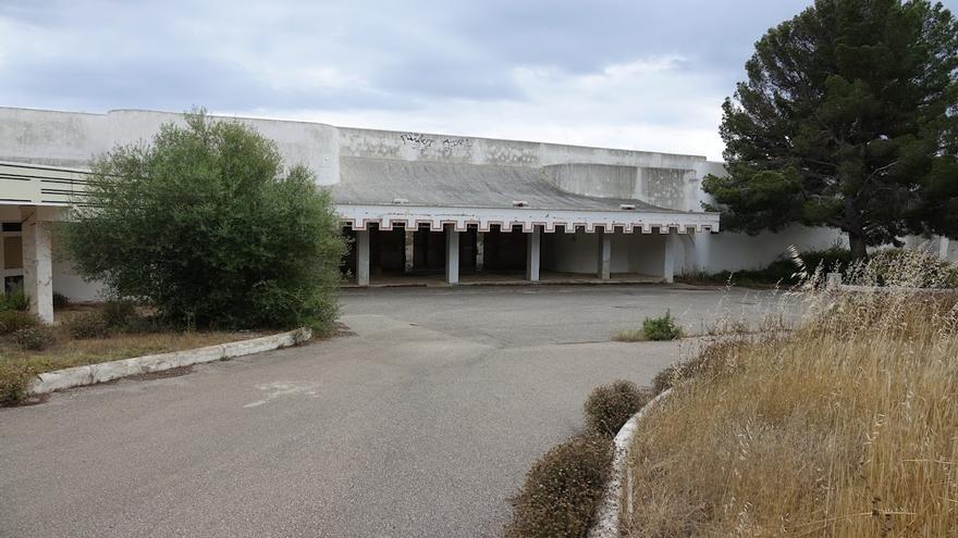 La compañía Blasson, propietaria del Punta Negra, compra el antiguo Casino de Calvià para levantar un hotel de lujo