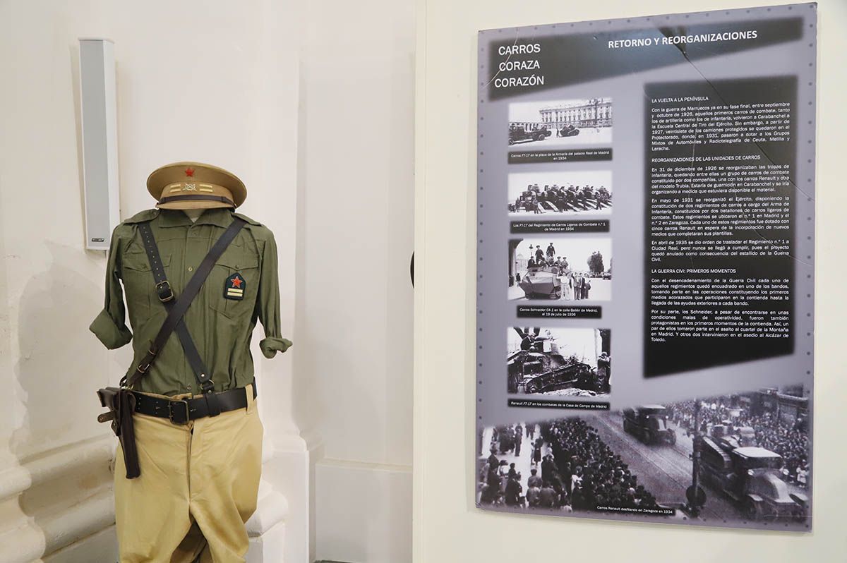 Córdoba acoge la exposición 100 años Unidades Acorazadas en España