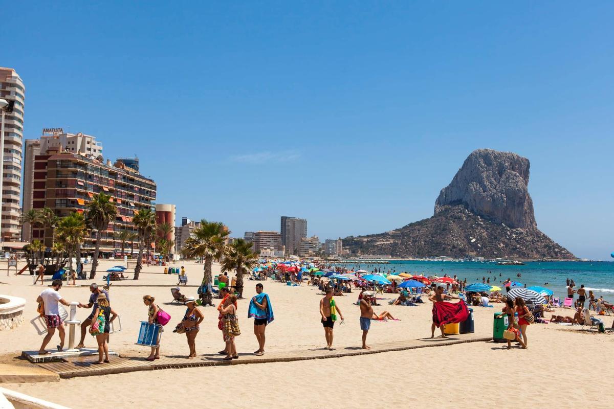 Los lavapiés del Arenal-Bol  son los peor valorados por los turistas de Calp.