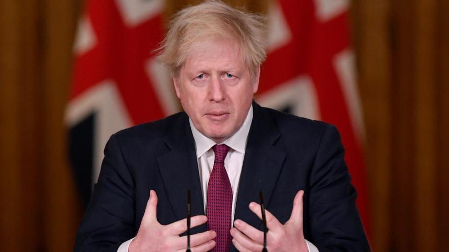 El primer ministre britànic, Boris Johnson, anunciant les noves restriccions que s&#039;apliquen a Londres i altres parts d&#039;Anglaterra, el 19 de desembre del 2020