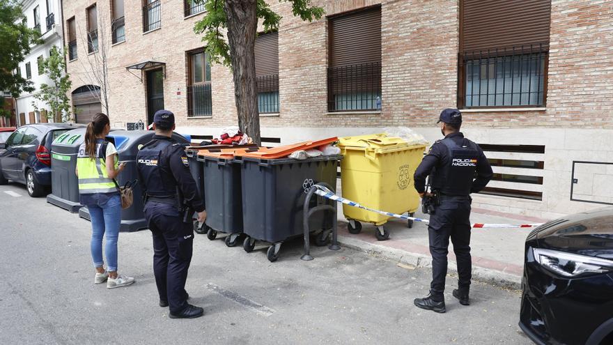 Troben un nen de tres mesos mort dins d&#039;una bossa de supermercat entre uns contenidors a Madrid