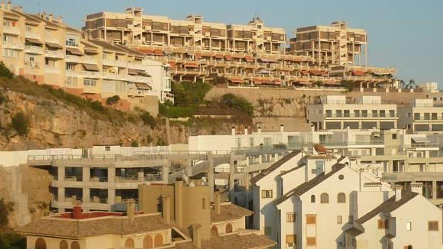 Cullera asumirá las obras de la urbanización Faro del Mediterráneo