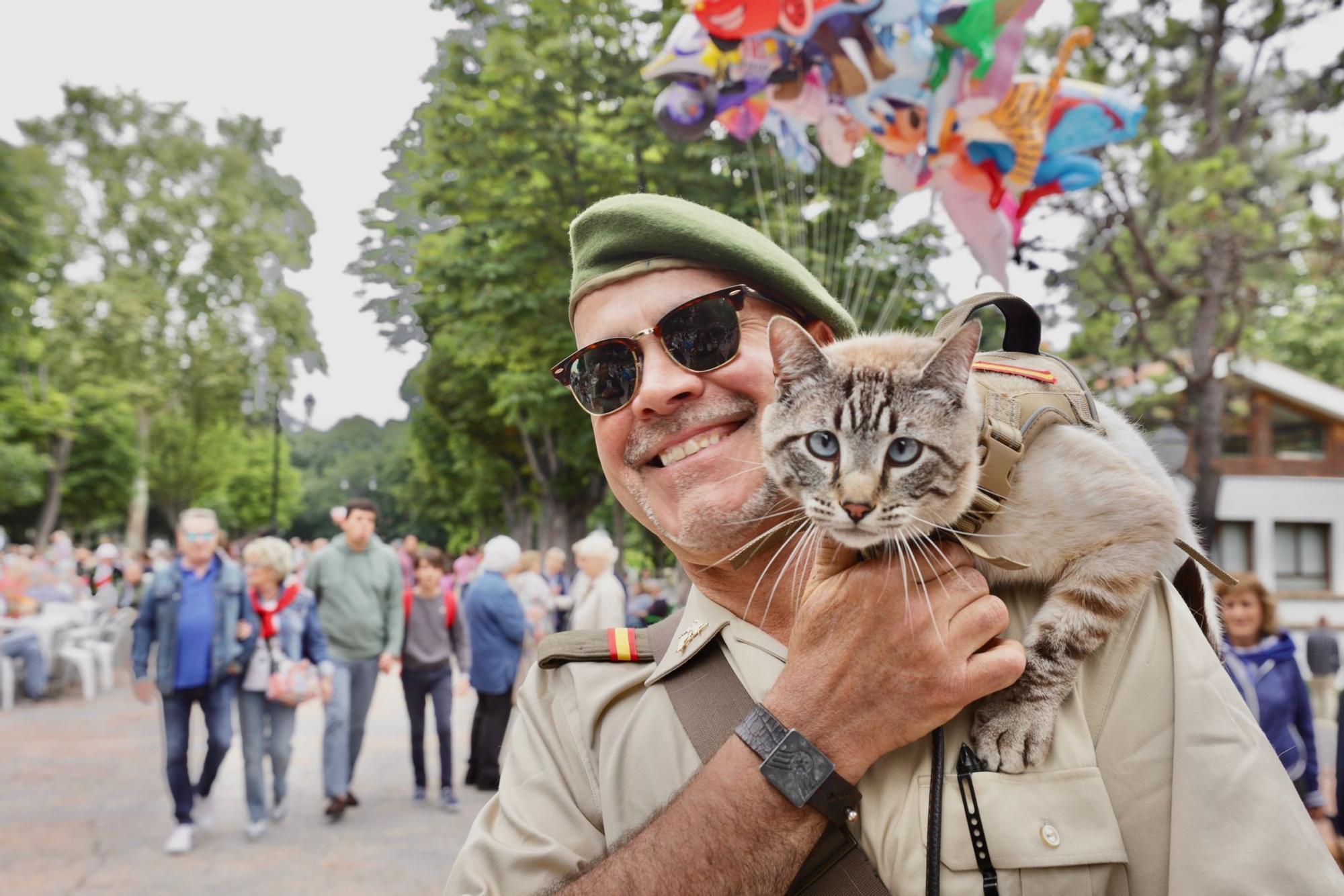 EN IMÁGENES: Así vive Oviedo su fiesta de Martes de Campo
