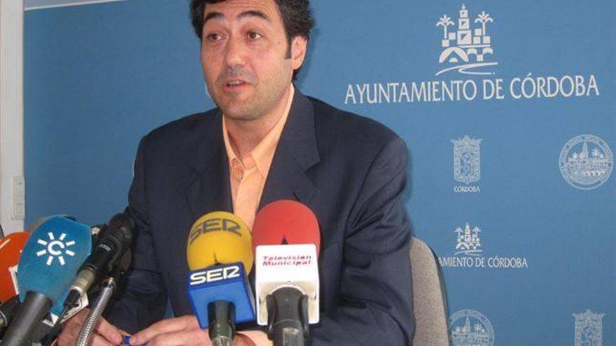 Baquerín (UCOR) avisa al alcalde que puede ser objeto de acciones penales si no defiende el dominio público