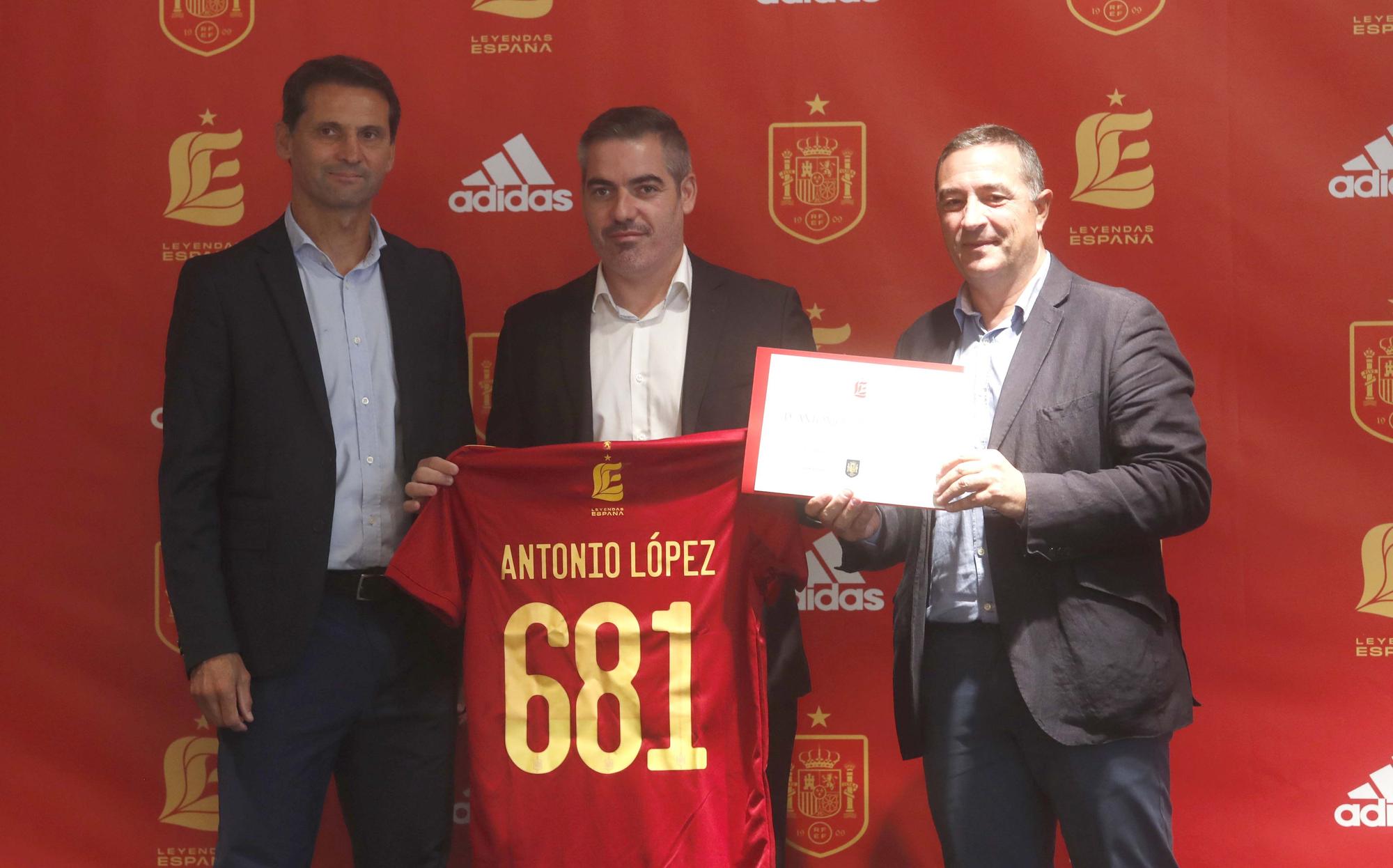 El corazón de La Roja se reúne en València