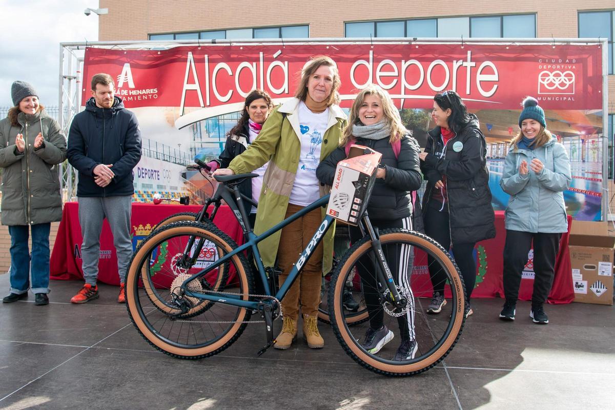 Entrega de premios del primer Cross Escolar del circuito municipal de Alcalá