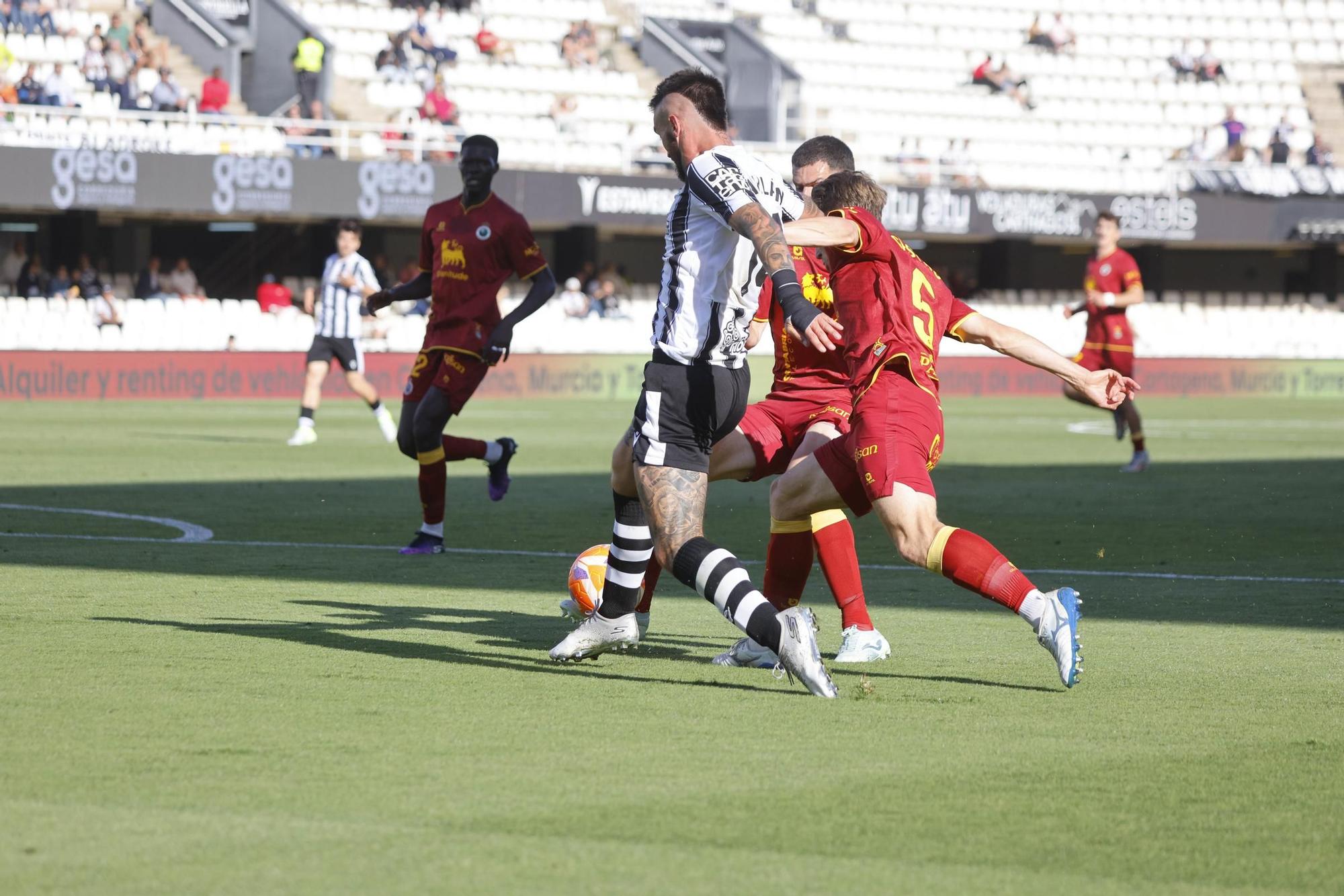 La victoria del FC Cartagena ante el Racing, en imágenes