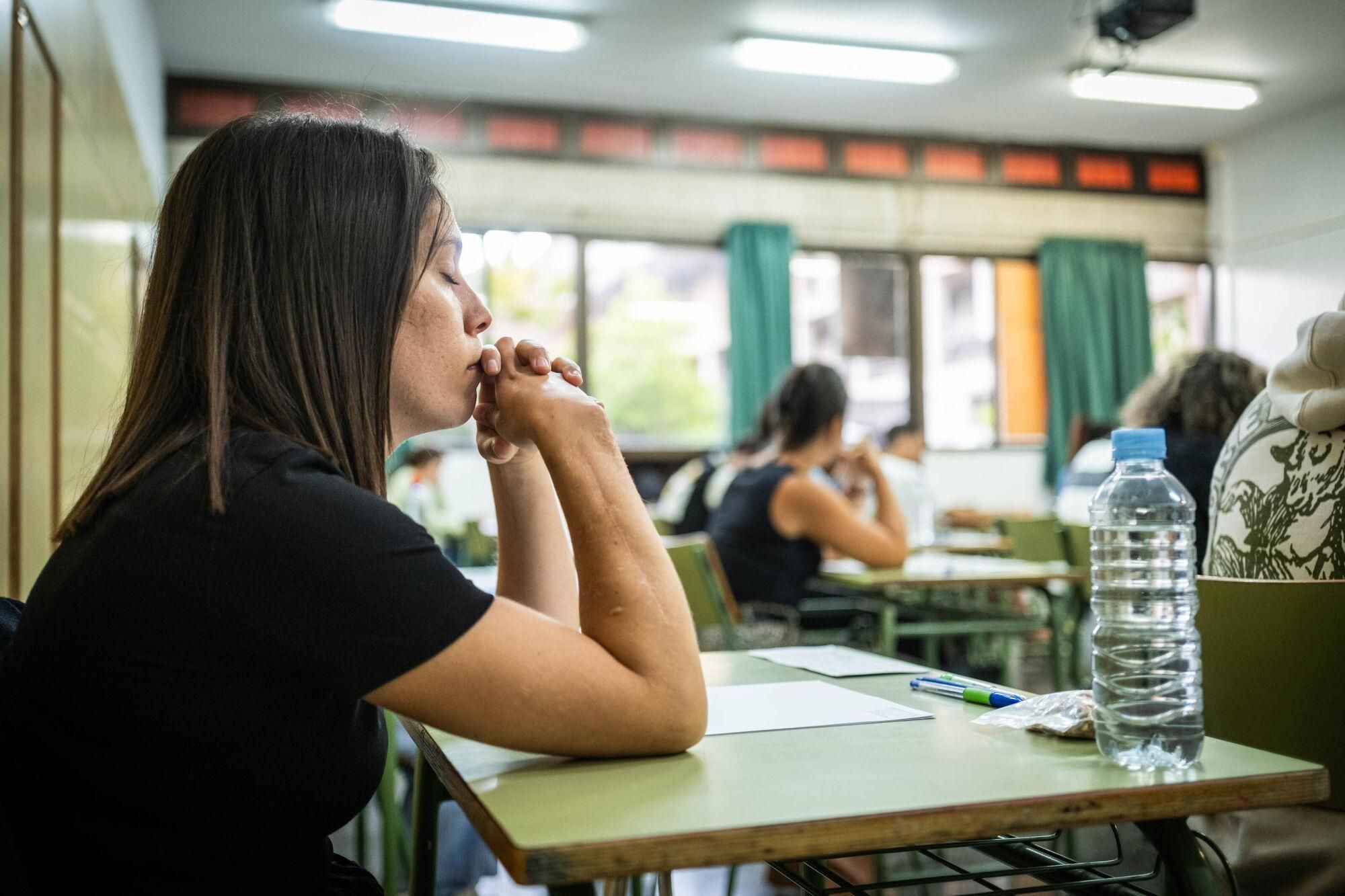 Celebración de oposiciones a profesorado en Canarias.