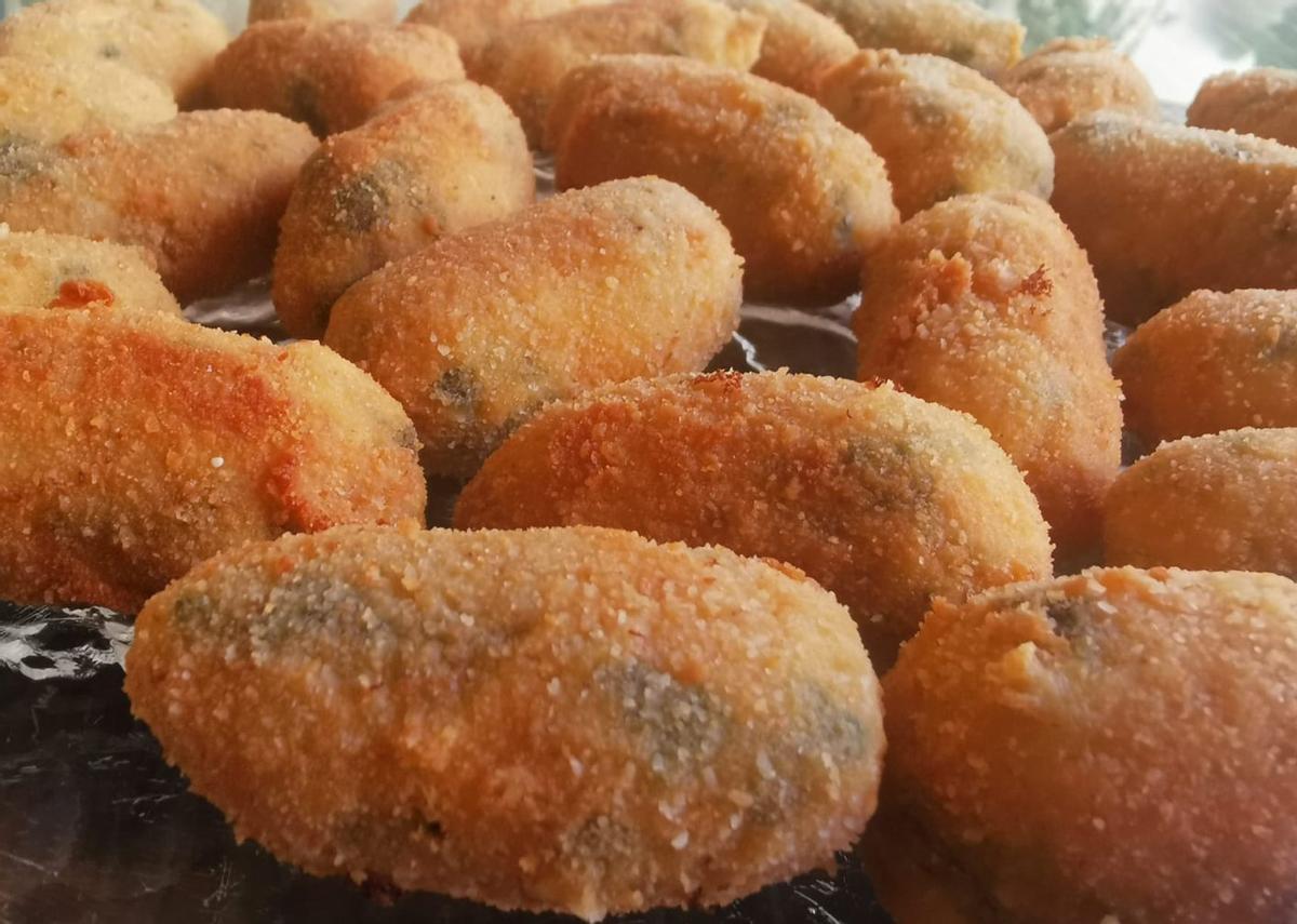 Croquetes d’espinacs, ous i tonyina | ANTONI TUGORES