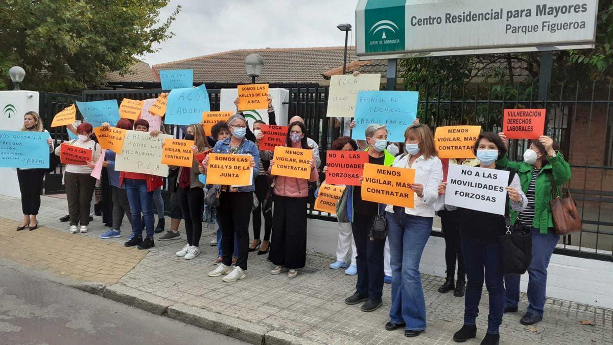 Protesta desarrollada el año pasado en la residencia del Parque Figueroa.