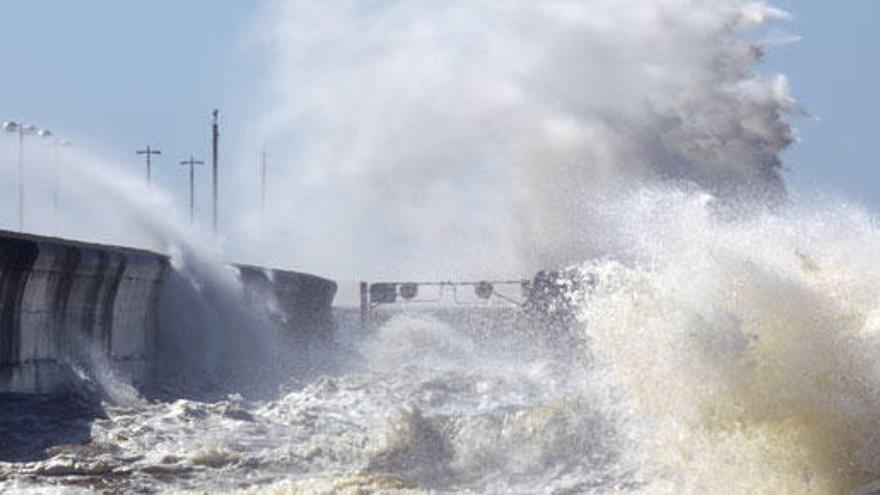 España ensaya cómo actuar ante un posible tsunami