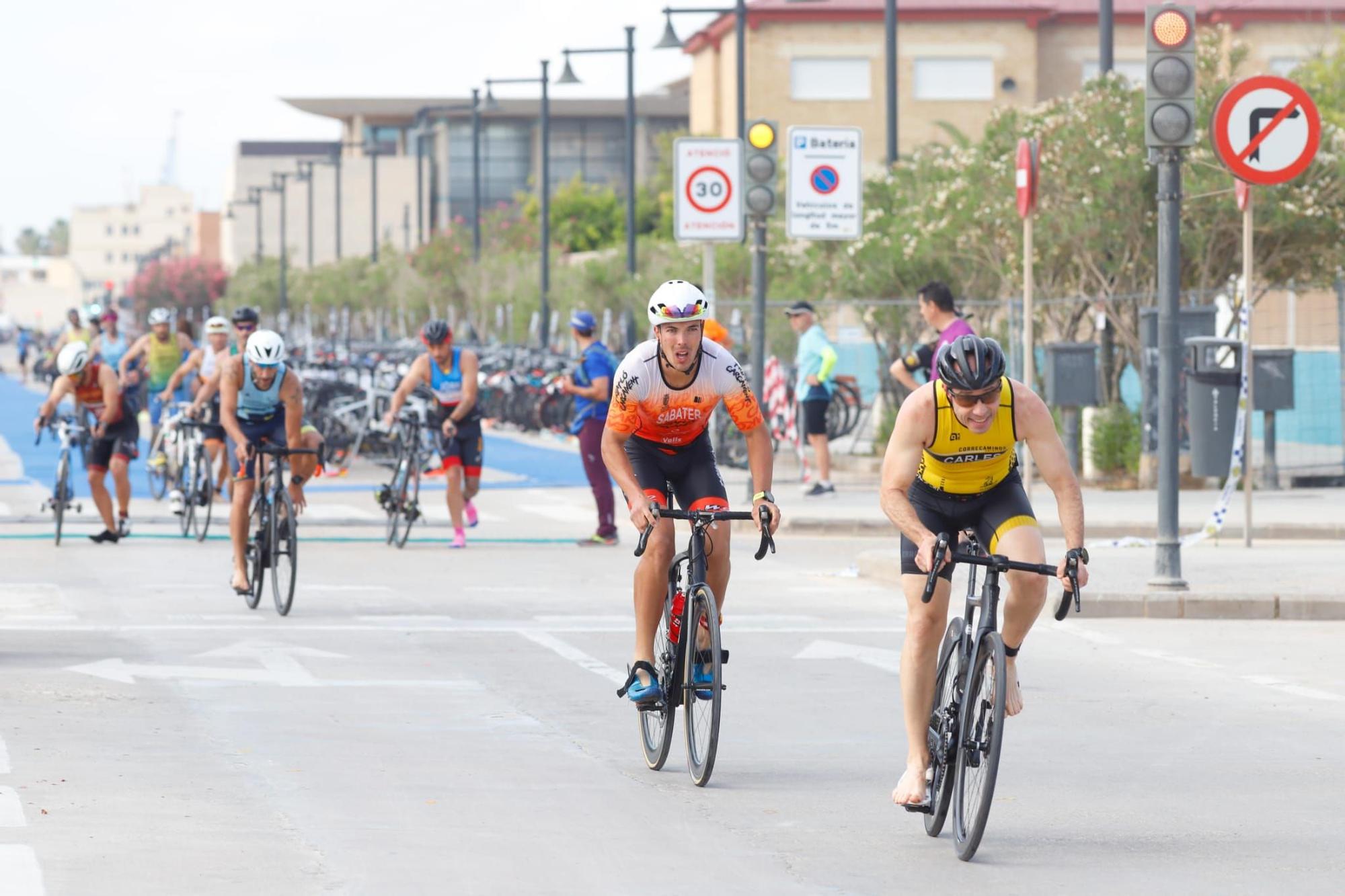 Búscate en el III Triatló de València - Playtja de la Malvarrosa