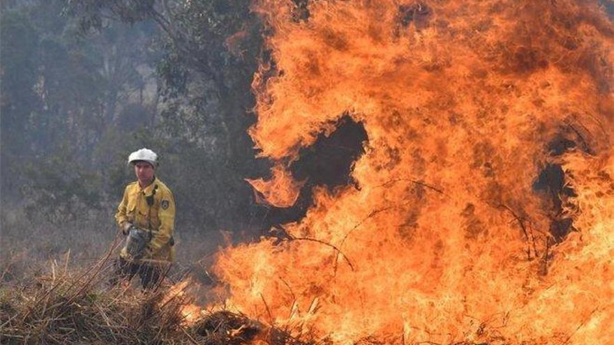 Los incendios en Australia obligan a cientos de personas a dejar sus casas