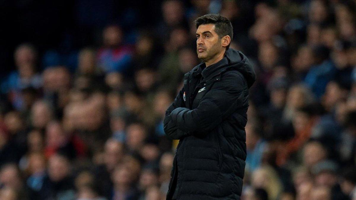 Fonseca en el enfrentamiento ante el Manchester City en el Etihad Stadium