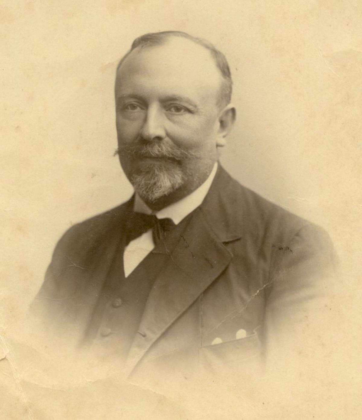 El comerciant, navilier i polític Ignasi Wallis Riquer, que fou diputat provincial en diverses èpoques. / D.I.
